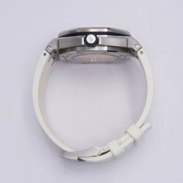 Audemars Piguet Royal Oak Offshore 15710ST.OO.A010CA.01